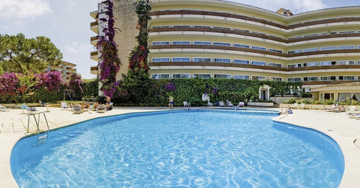 hotel-cu-piscina-12e106e3c0ad6954.jpeg