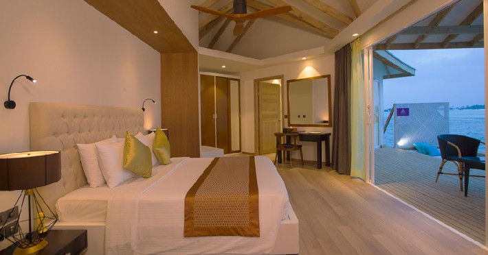 hotel-dhonveli-maldives-d9f6fbe57d0b4184.jpeg