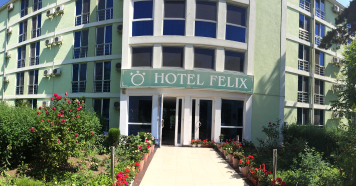 hotel-felix-e82fd131191c478e.jpeg