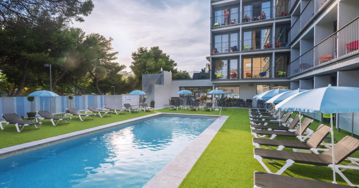 Hotel GHT Sa Riera
