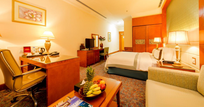 hotel-grand-excelsior-al-barsha-8b377d5c3555820c.jpeg