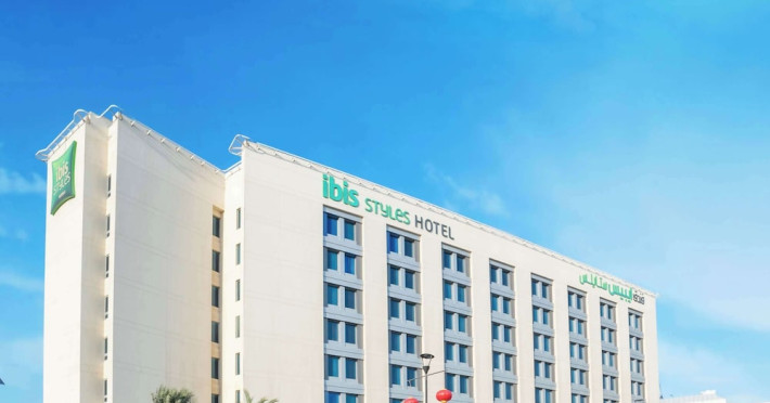 hotel-ibis-styles-dragon-mart-dubai-49bae98411b5695e.jpeg