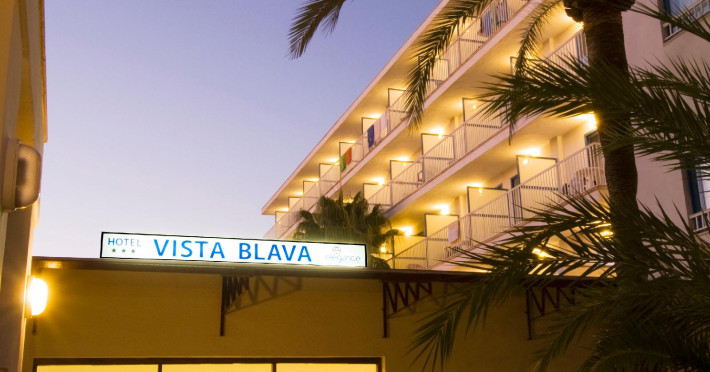 hotel-ilusion-vista-blava-b99e218236f4ebeb.jpeg