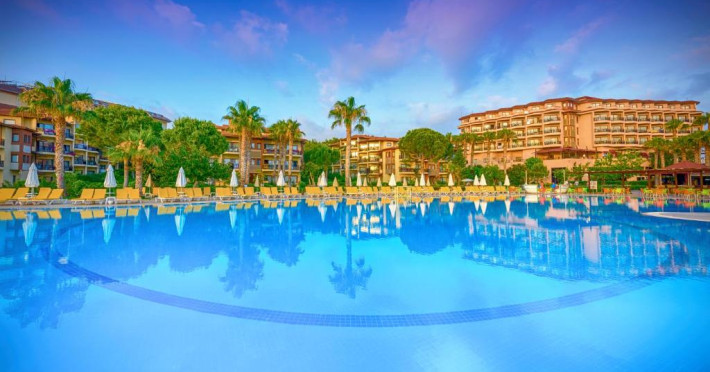 hotel-justiniano-park-conti-ae6d3915febdc451.jpeg