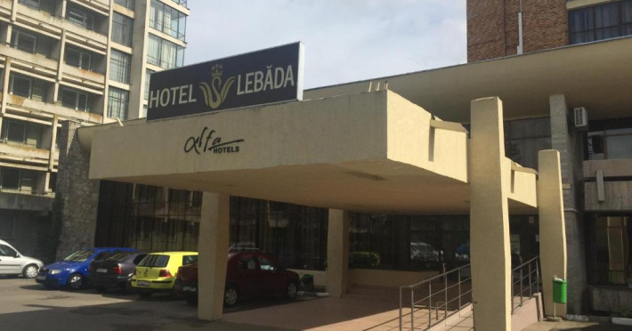 hotel-lebada-e34b2d8c3f0200f6.jpeg