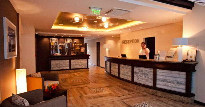 hotel-lion-d220a004d26b0d74.jpeg