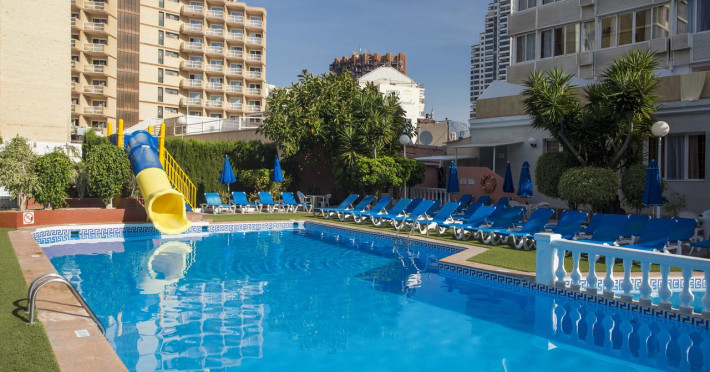 hotel-magic-villa-de-benidorm-9a2ced4854598c16.jpeg