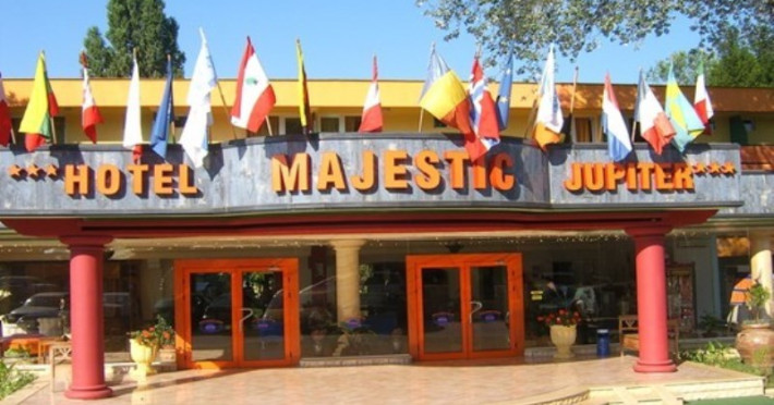 hotel-majestic-jupiter-0bcfa28265f04521.jpeg