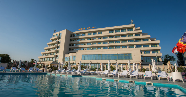 hotel-malibu-6431066dfe7c43e8.jpeg