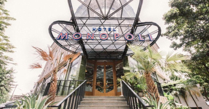 hotel-monopoli-kemang-5791860bf87fe0e3.jpeg