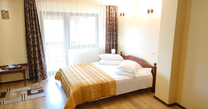 hotel-musatinii-c99f6ded612283f1.jpeg