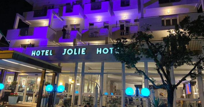 hotel-new-jolie-94e2a5f8bec44240.jpeg