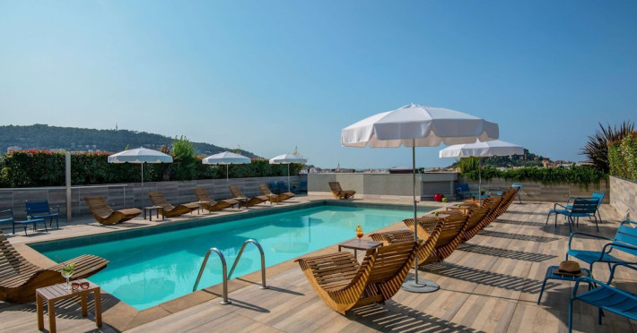 hotel-novotel-nice-centre-vieux-nice-63f0b1a94ee6d5c2.jpeg