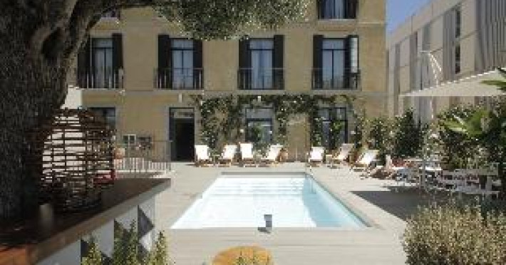 hotel-oasis-153a37ca21347c09.jpeg