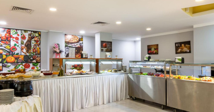 hotel-palma-efca76d4ba6a8e08.jpeg