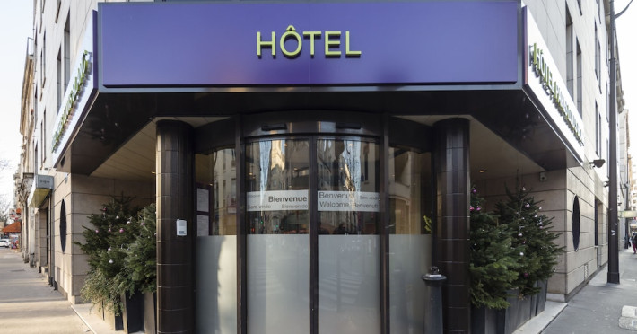 hotel-paris-louis-blanc-gare-du-nord-paris-10-c8e090cdb4307b41.jpeg