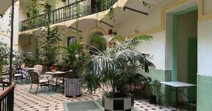 hotel-peninsular-fb54ef89aea3d862.jpeg