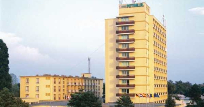 hotel-petrolul-61ae63ac66f302a7.jpeg