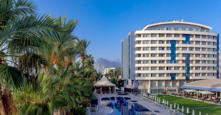 Hotel Porto Bello Resort & Spa