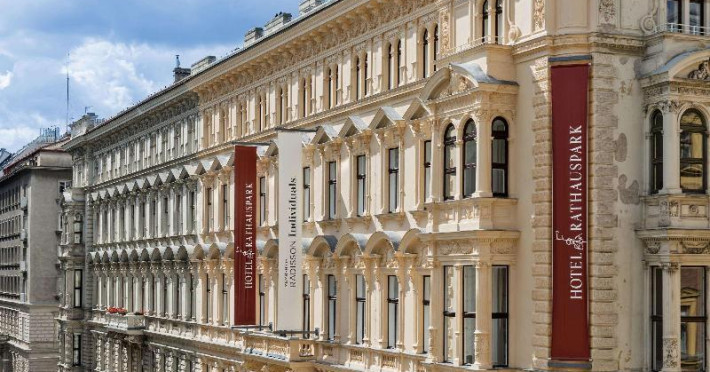 hotel-rathauspark-wien-a-member-of-radisson-individuals-1c9cfbe4357fe006.jpeg