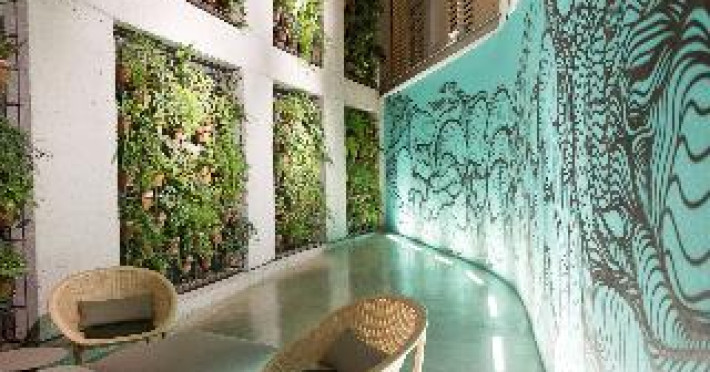hotel-rec-barcelona-adults-only-00fc8c8a55617e8b.jpeg