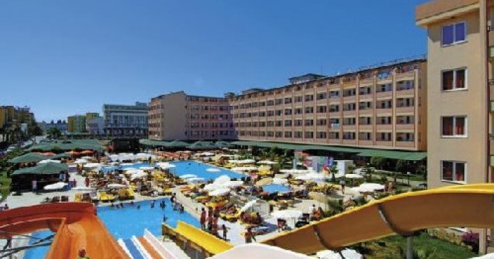 hotel-resort-58fb78ff1ae55ab5.jpeg