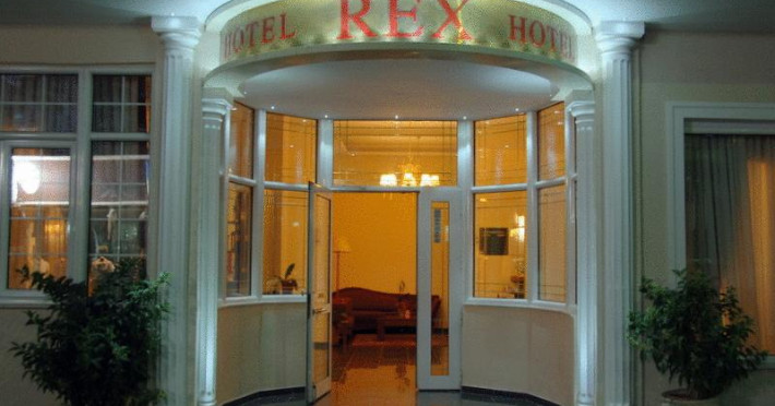 hotel-rex-c70d2edce9adc5ef.jpeg
