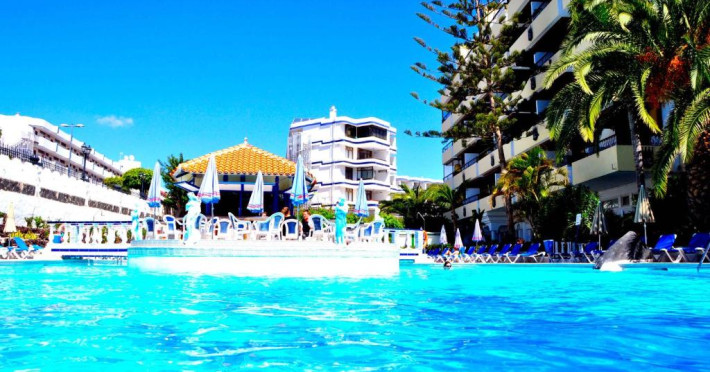 hotel-rey-carlos-2b87e694c3b3eeb7.jpeg