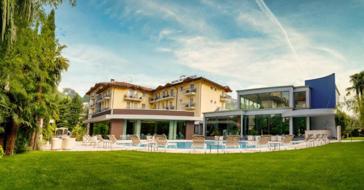 hotel-riva-del-garda-albergo-villa-nicolli-828befe4370ca3dd.jpeg