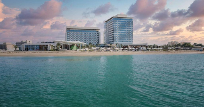 hotel-rixos-gulf-doha-bab16966297bd0b2.jpeg