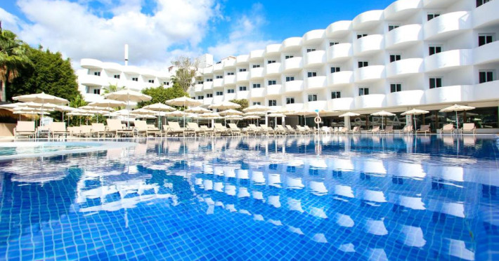 hotel-sentido-fido-tucan-adults-only-37b1bd08add9c735.jpeg