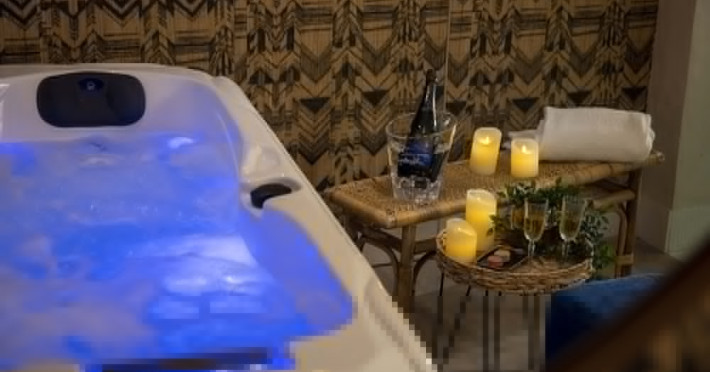 hotel-sleeping-belle-ex-elysees-gare-de-lyon-hotel-24834342428bc3a1.jpeg