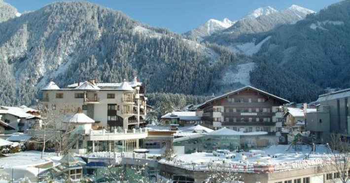 hotel-strass-mayrhofen-a796ab66b85fcb6a.jpeg