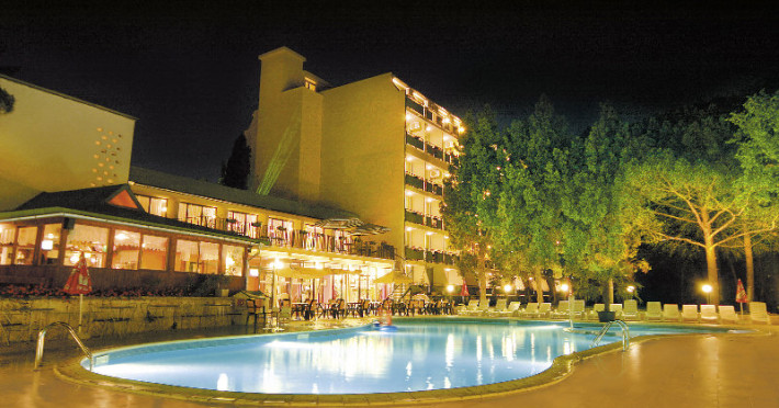 hotel-tintyava-1e2fd68db9a35c4f.jpeg