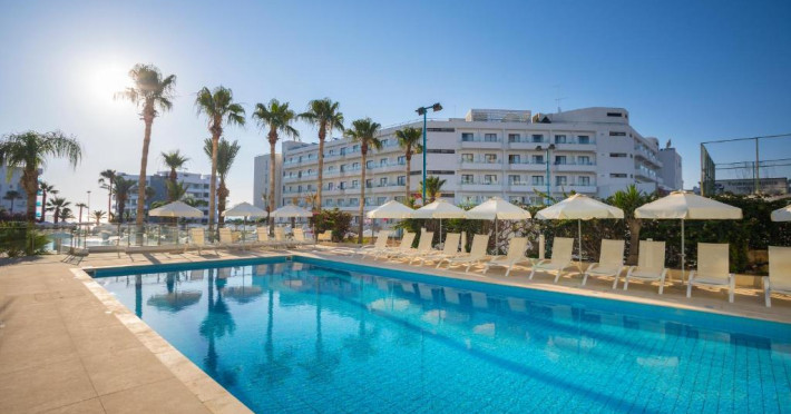 hotel-tsokkos-protaras-beach-3c21c1dc8eac0b41.jpeg