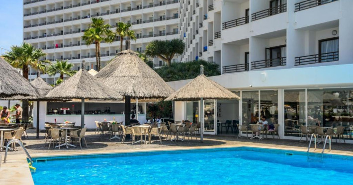 hotel-vibra-beverly-playa-7edf729a40743631.jpeg