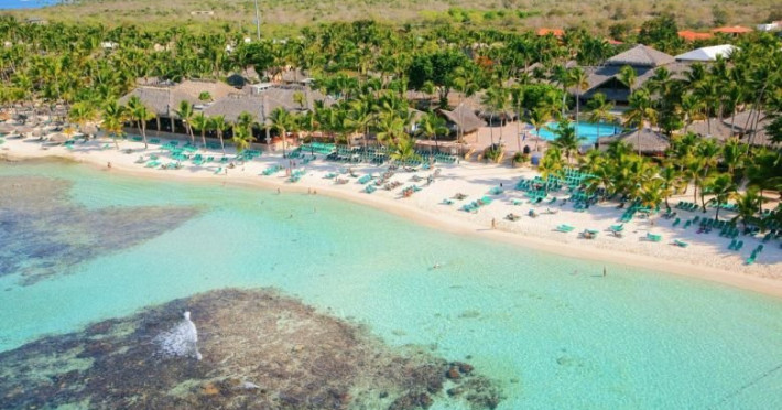 hotel-wyndham-dominicus-beach-76c7a79f2177bd32.jpeg