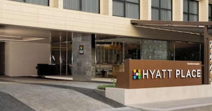 hyatt-place-bangkok-sukhumvit-1-167fbea1a70f1d2d.jpeg