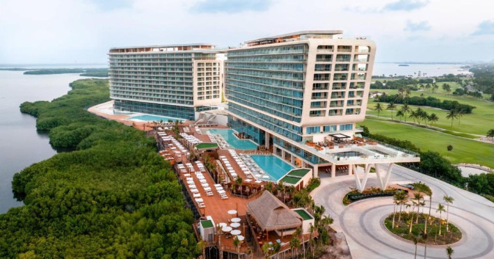 hyatt-vivid-grand-island-cancun-all-inclusive-adults-only-1d327023b0ea9ea7.jpeg