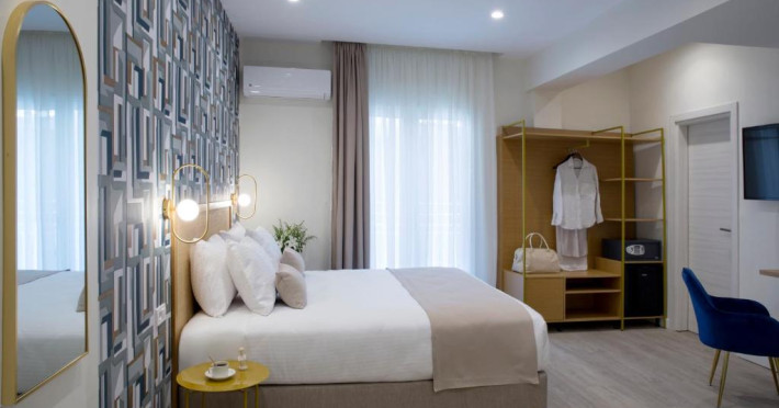 hypnos-inn-athens-649f0bcbc4ea63da.jpeg