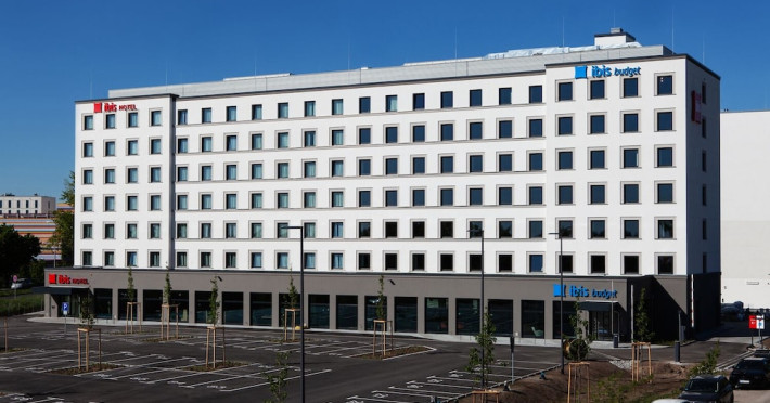 ibis-hotel-berlin-airport-neueroffnung-f3a38f4db7c7b3e0.jpeg