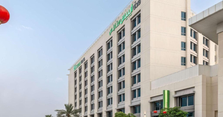 ibis-styles-dragon-mart-dubai-3e1c5ffc77220406.jpeg