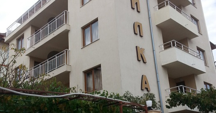 ilka-family-hotel-82818ac9deadb184.jpeg