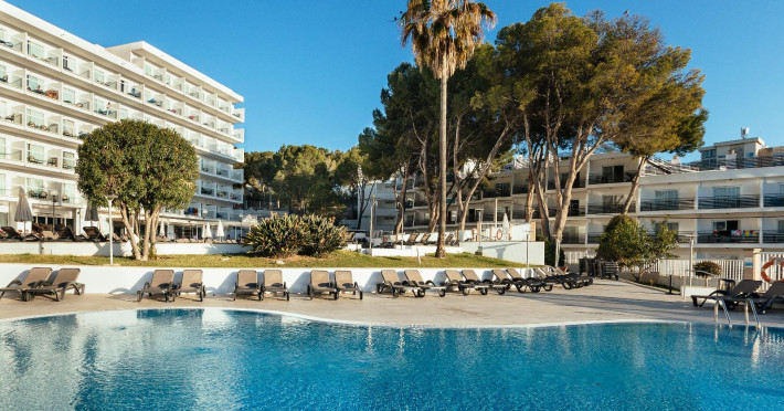 ilunion-palmanova-mallorca-04b41b030115aa50.jpeg