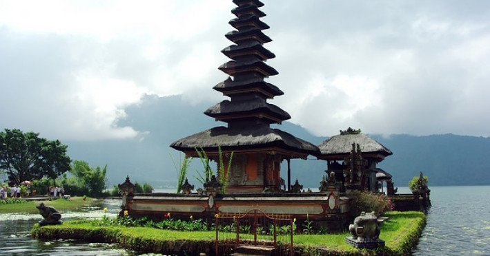 indonezia-java-insula-bali-premium-tours-5ac2198a19187e39.jpeg
