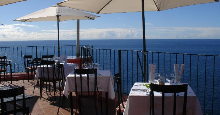 inn-art-madeira-968be25e23fe8d2a.jpeg