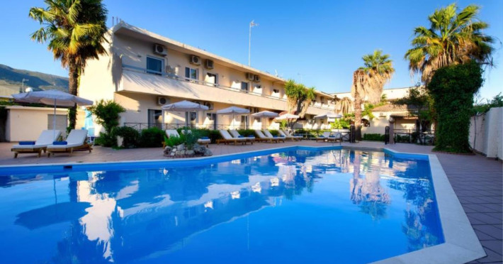 ipsos-di-mare-beach-hotel-f6005120d18de674.jpeg