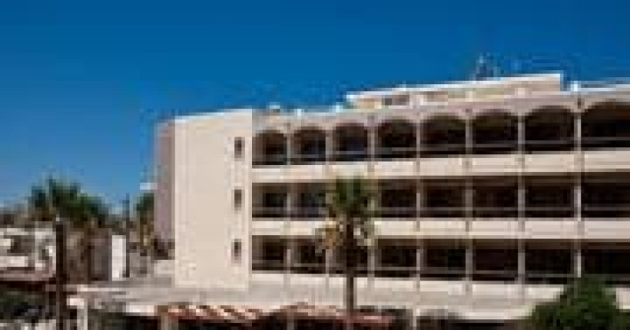 island-resorts-marisol-3f371fe9d8228df4.jpeg