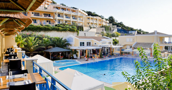 ithea-suites_7572_rosabella-about-08.jpg