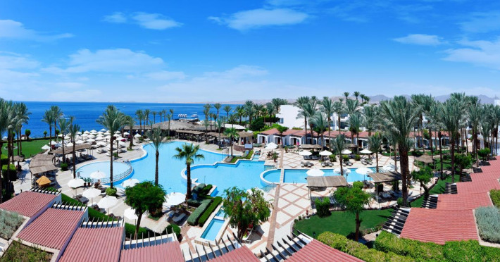 Jaz Fanara Resort & Residence